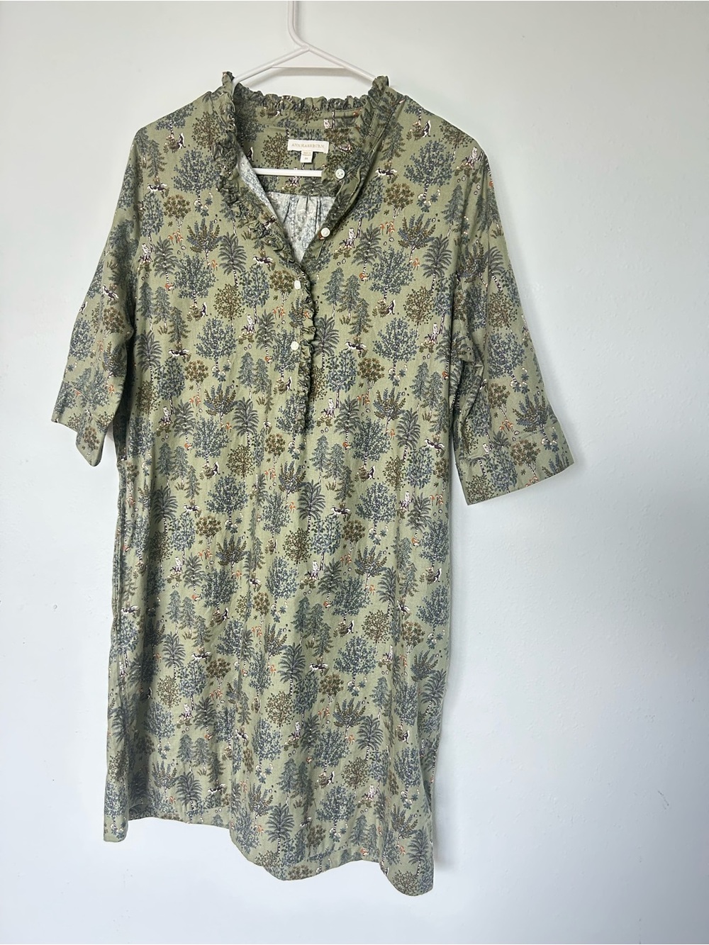 Ann Mashburn Popover Dress with pockets Olive Botanical forest Print M NWOT